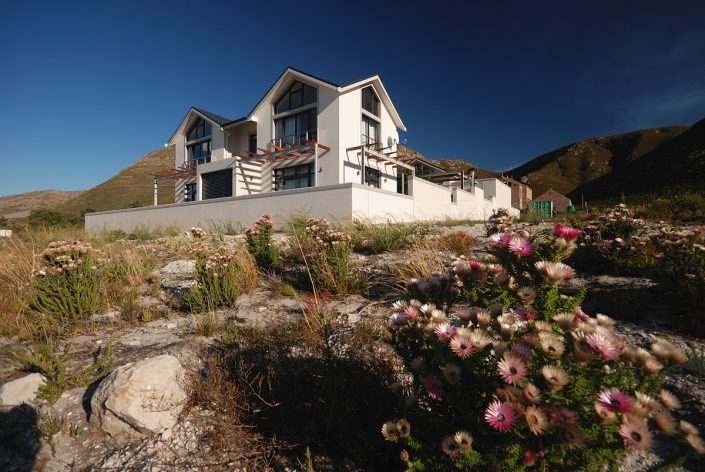 Fernkloof 2 Site flowers and home overview